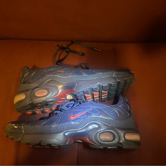 Nike Air Max Plus Size 5.5Y - Picture 10 of 14